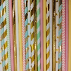 Must Love Party Pop Of Colour - Sparkling Unicorn Paper Straws